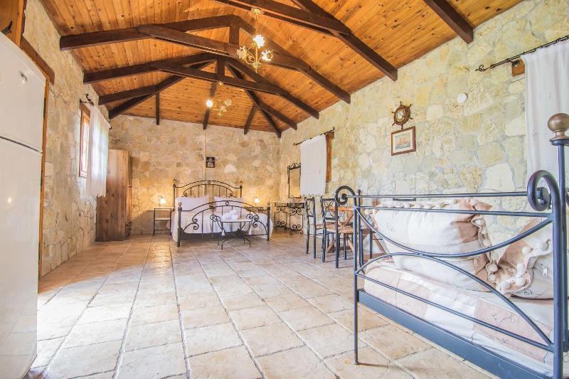 Porto Giardino Apartments Psarou  Екстер'єр фото