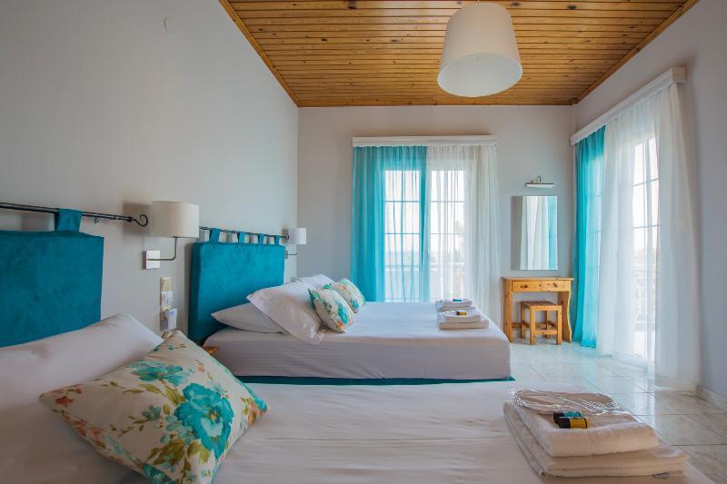Porto Giardino Apartments Psarou  Екстер'єр фото