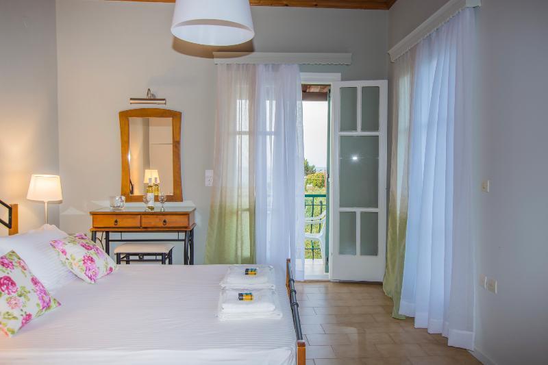 Porto Giardino Apartments Psarou  Екстер'єр фото